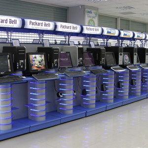 Teknoloji Market Rafları